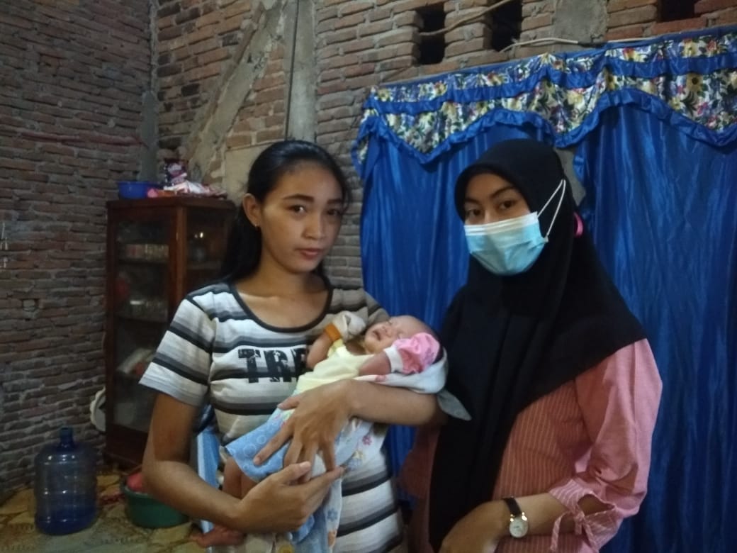 Kunjungan Ketiga:Berjumpa dengan bayi 